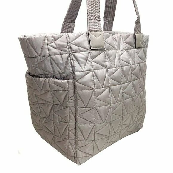 S Michael Kors Winnie Quilted Nylon Pearl Grey Large Tote 35T1TW4T3C NWT $398 - Picture 2 of 5